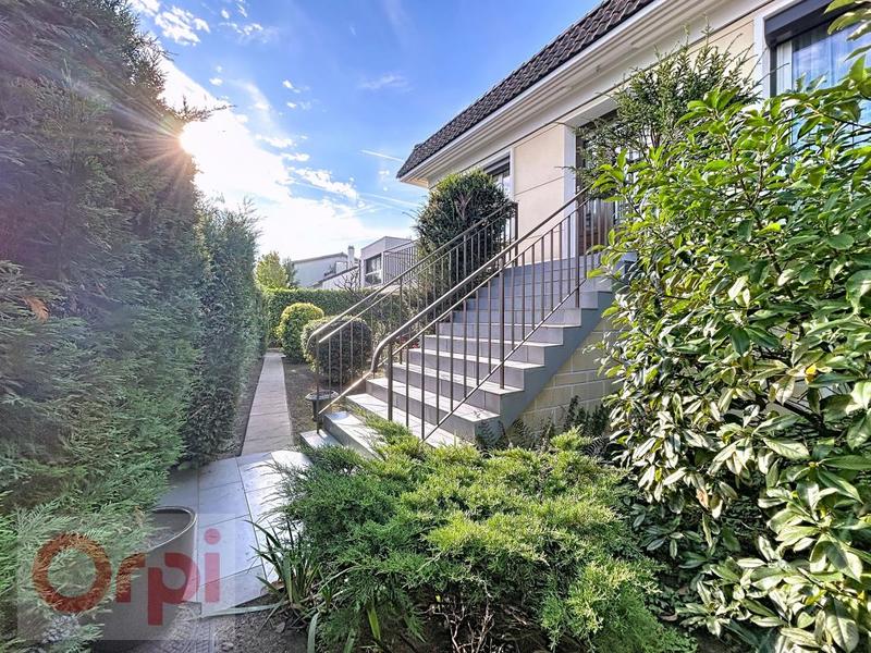 Pavillon - 149 m² - 6 pièces