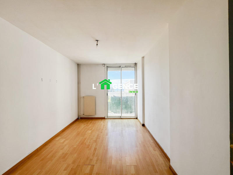 Appartement - 79 m² - 4 pièces