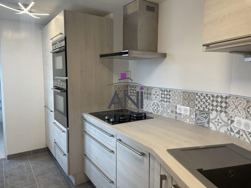 Appartement - 105 m² - 4 pièces