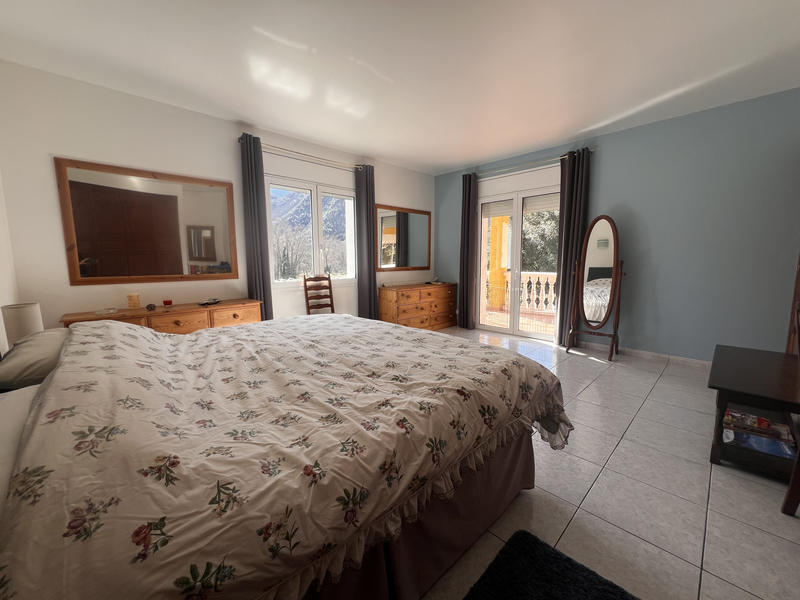 Maison - 310 m² - 5 pièces