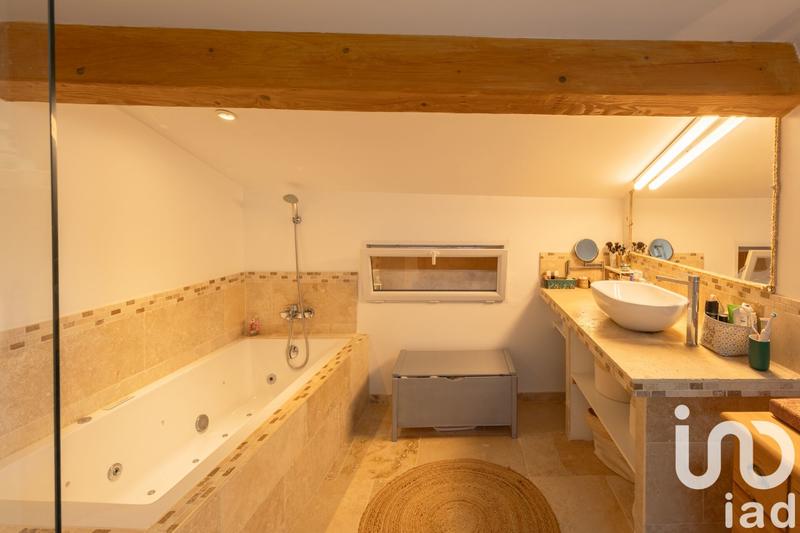 Maison - 98 m² - 5 pièces