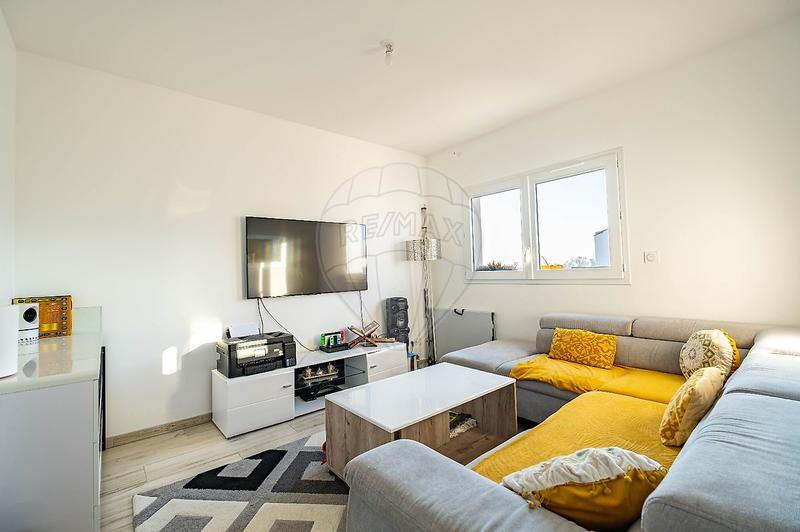 Maison - 157 m² - 7 pièces