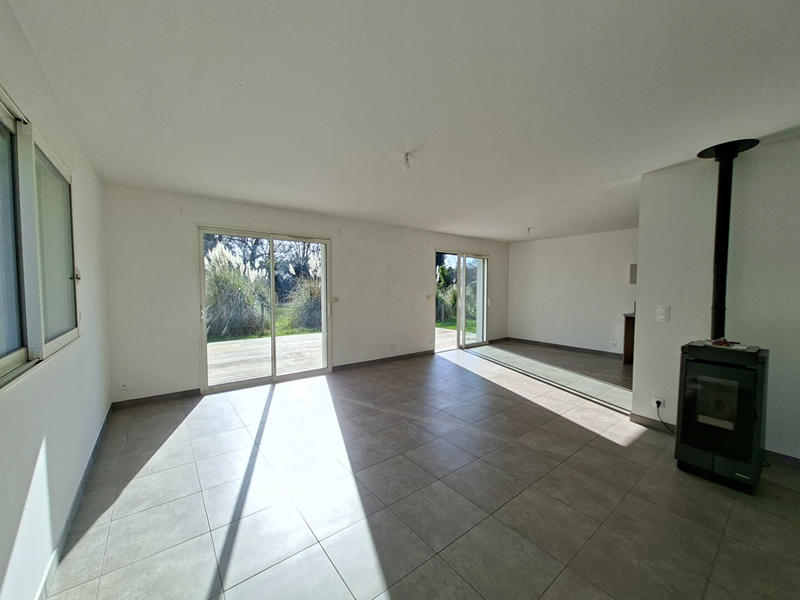 Maison - 99 m² - 4 pièces