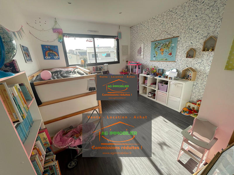 Maison - 175 m² - 7 pièces