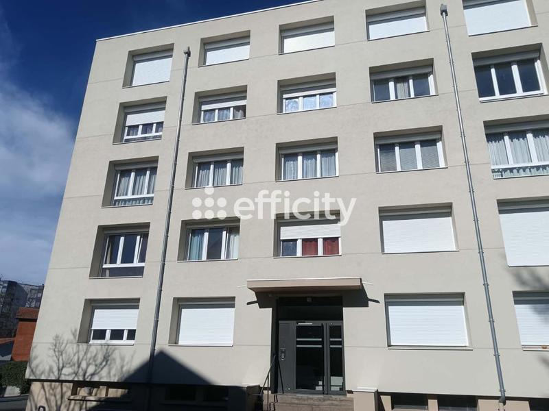 Appartement - 60 m² - 4 pièces