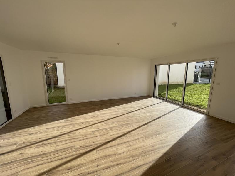 Maison contemporaine - 125 m² - 6 pièces