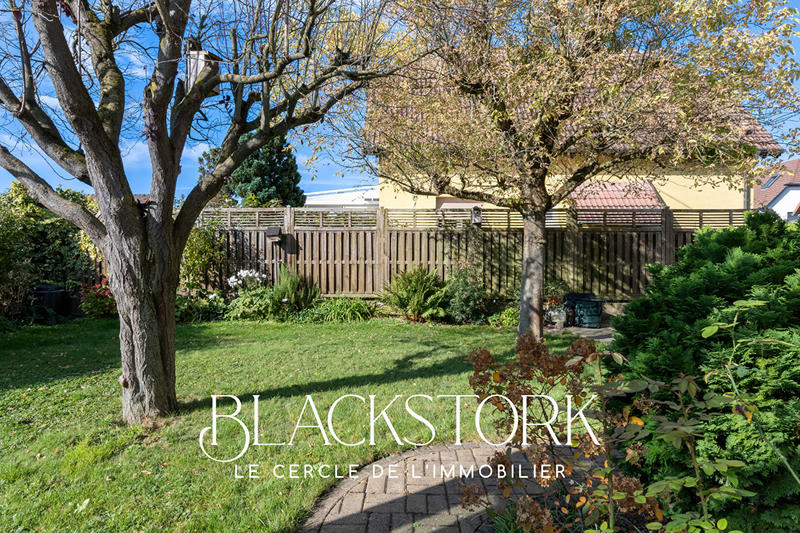 Maison - 202 m² - 6 pièces