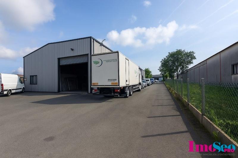 Local d'activité / Entrepôt - 500 m²