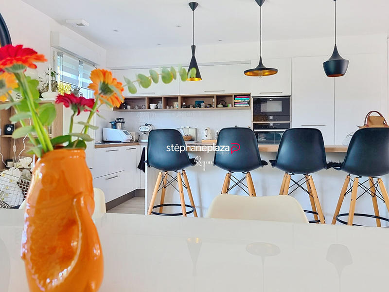 Maison - 118 m² - 4 pièces