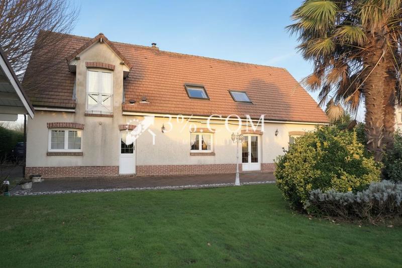 Maison - 181 m² - 7 pièces