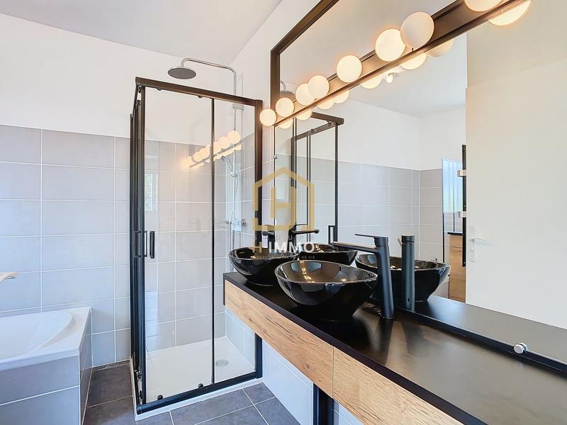 Maison contemporaine - 100 m² - 4 pièces