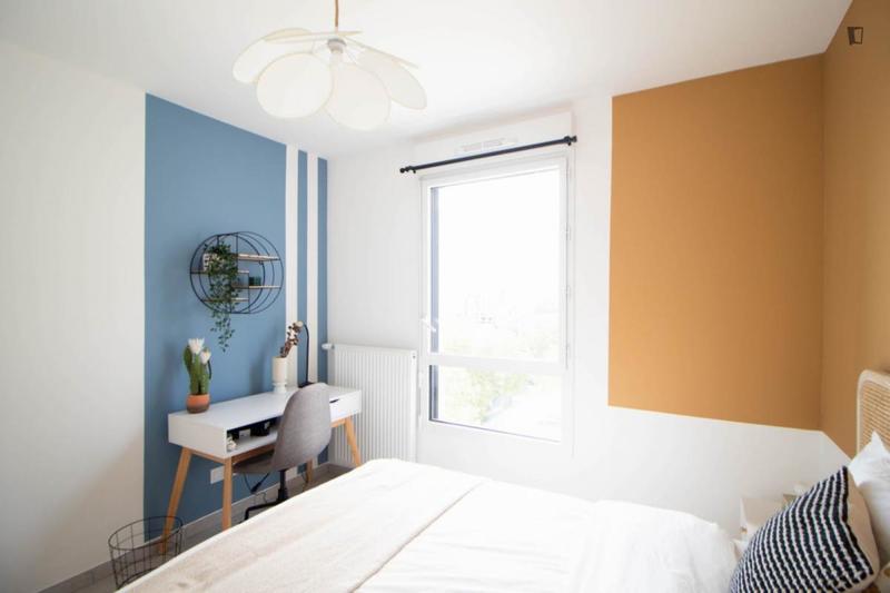 Chambre - 10 m² - 5 pièces