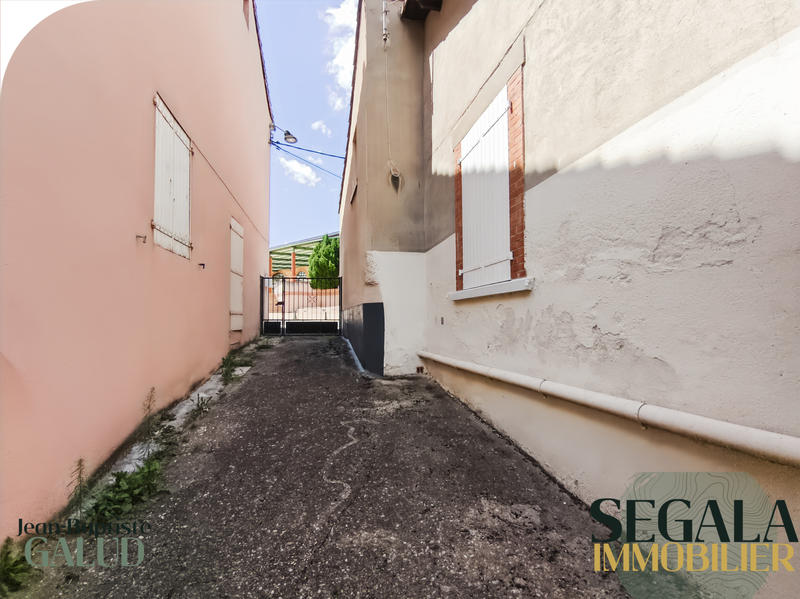 Maison - 96 m² - 4 pièces