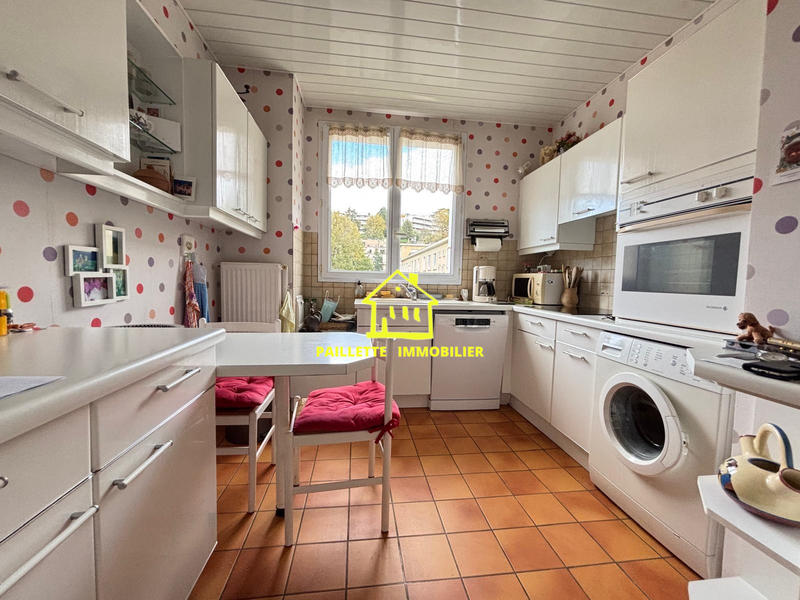 Appartement - 91 m² - 3 pièces