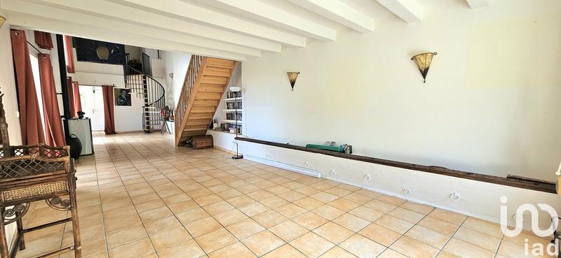 Maison - 250 m² - 10 pièces