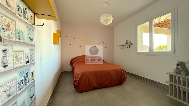 Appartement - 120 m² - 6 pièces