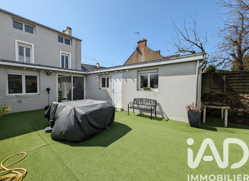 Maison - 187 m² - 7 pièces