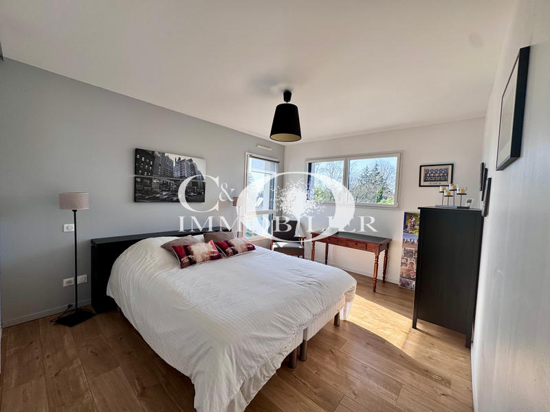 Maison - 190 m² - 7 pièces