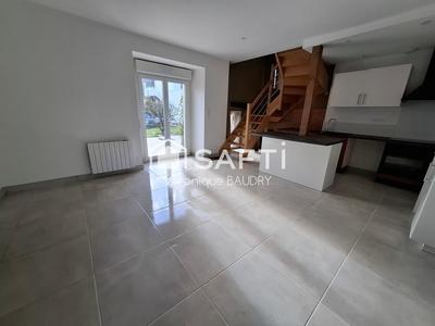 Maison - 92 m² - 5 pièces