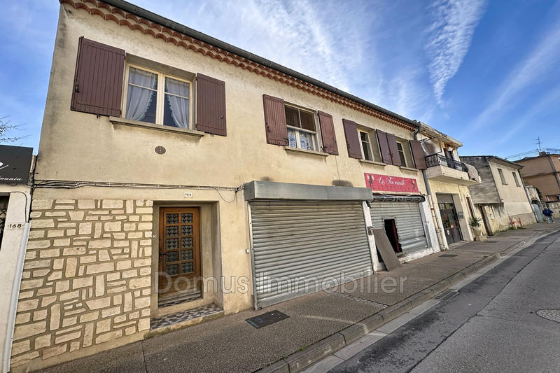 Maison - 182 m² - 8 pièces