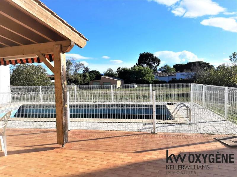 Maison - 300 m² - 10 pièces