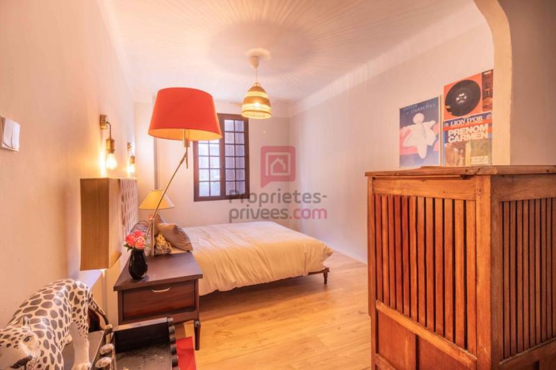 Appartement - 85 m² - 3 pièces