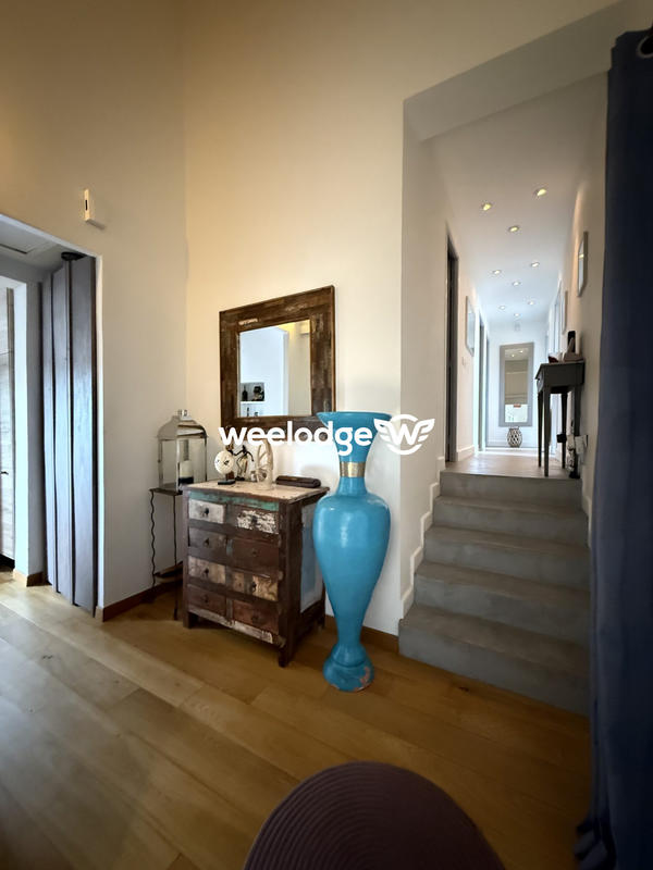 Maison traditionnelle - 207 m² - 6 pièces