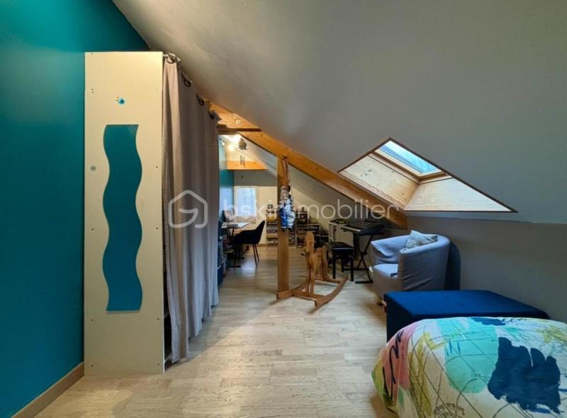 Maison - 144 m² - 7 pièces