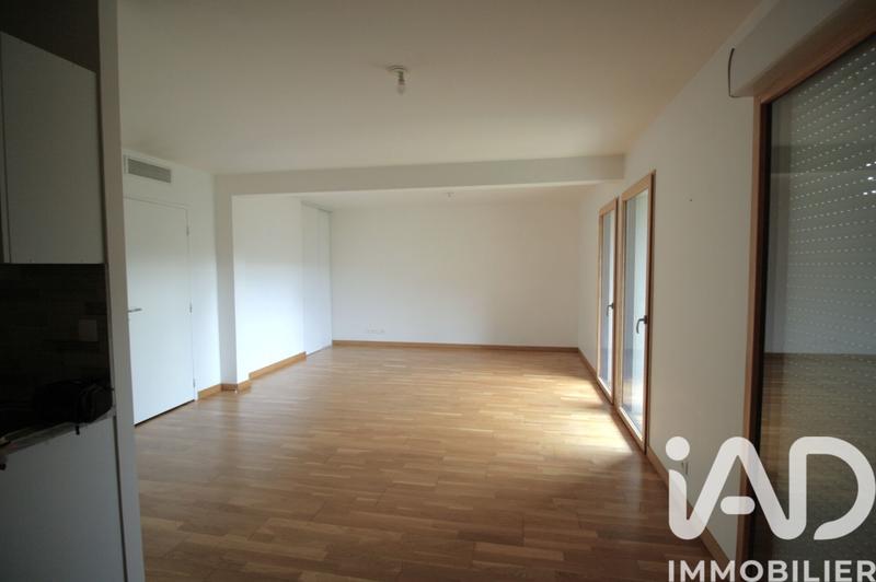 Appartement - 77 m² - 3 pièces