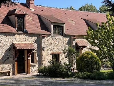 Maison en pierre - 204 m² - 5 pièces