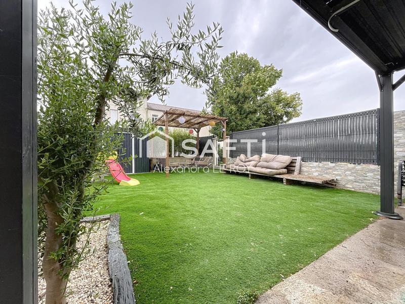 Maison - 102 m² - 4 pièces