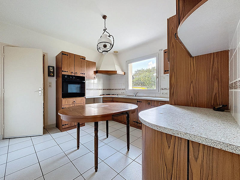 Maison - 93 m² - 5 pièces