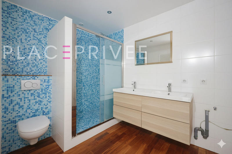 Appartement - 96 m² - 4 pièces