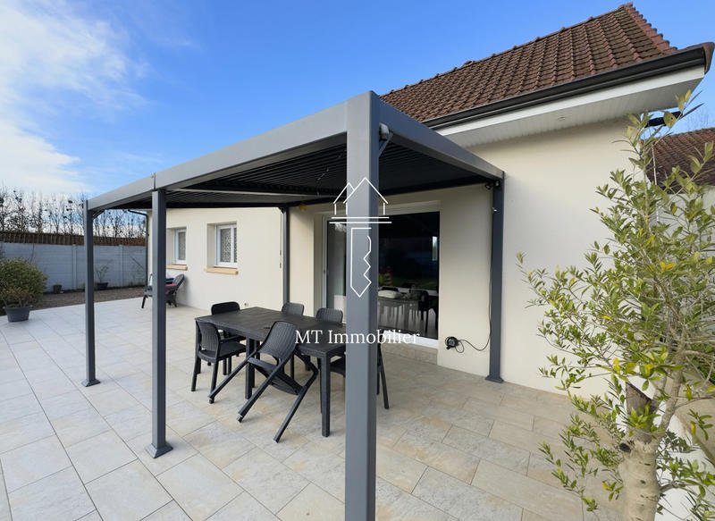 Maison - 137 m² - 5 pièces