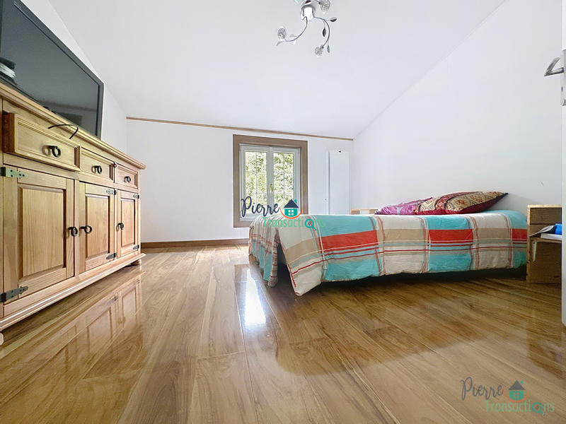 Maison - 86 m² - 4 pièces