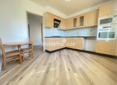 Appartement - 83 m² - 4 pièces