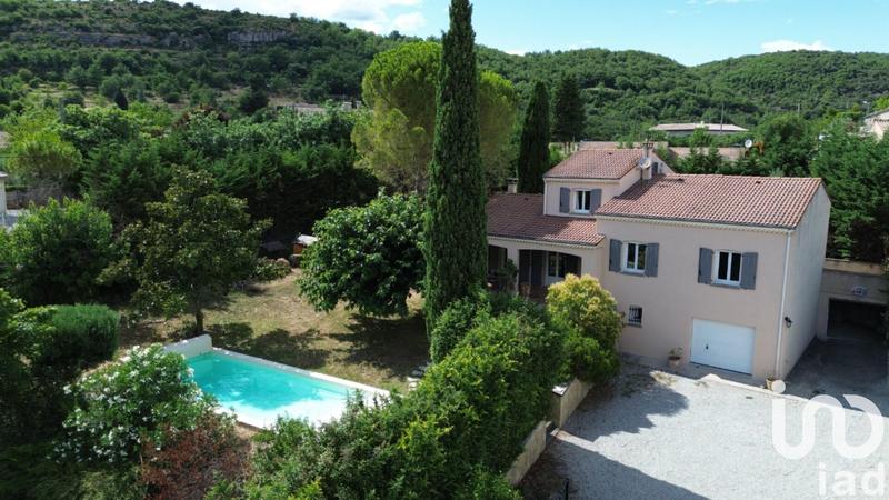 Maison - 122 m² - 6 pièces