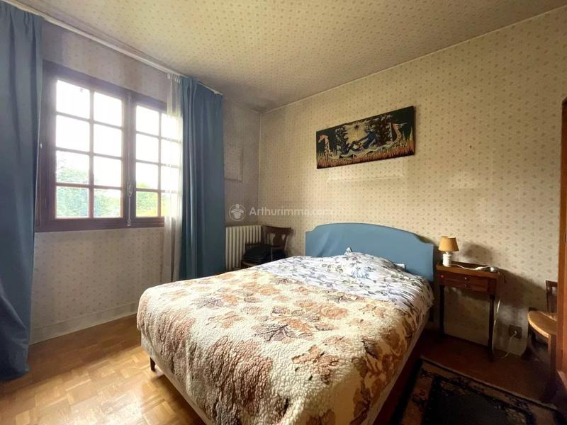 Maison - 190 m² - 8 pièces