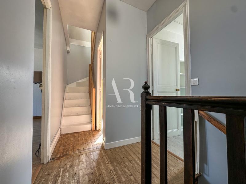 Maison - 95 m² - 3 pièces