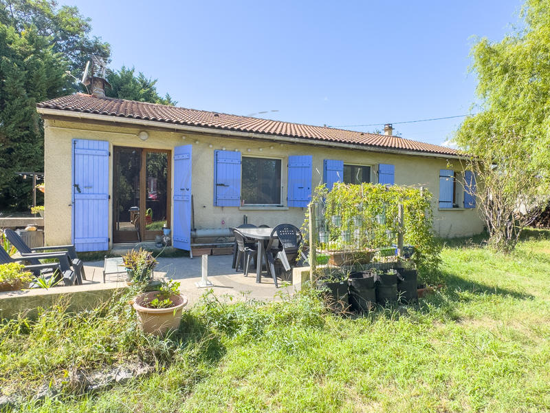 Villa - 90 m² - 5 pièces