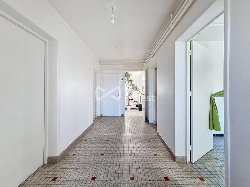 Maison - 157 m² - 7 pièces