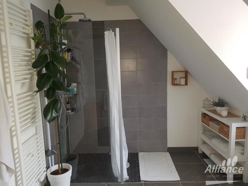 Appartement - 90 m² - 4 pièces