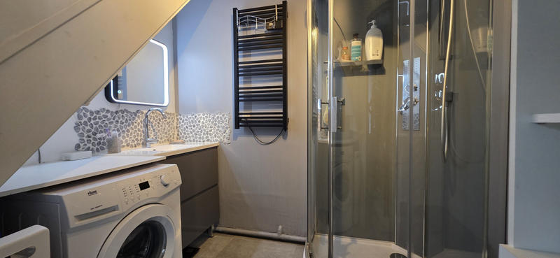 Maison - 167 m² - 6 pièces