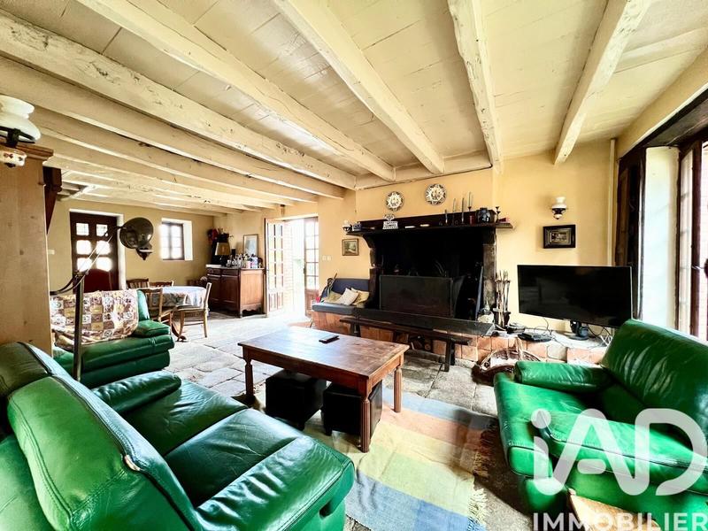 Maison - 208 m² - 9 pièces