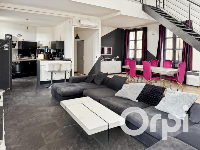 Loft - 117 m² - 2 pièces