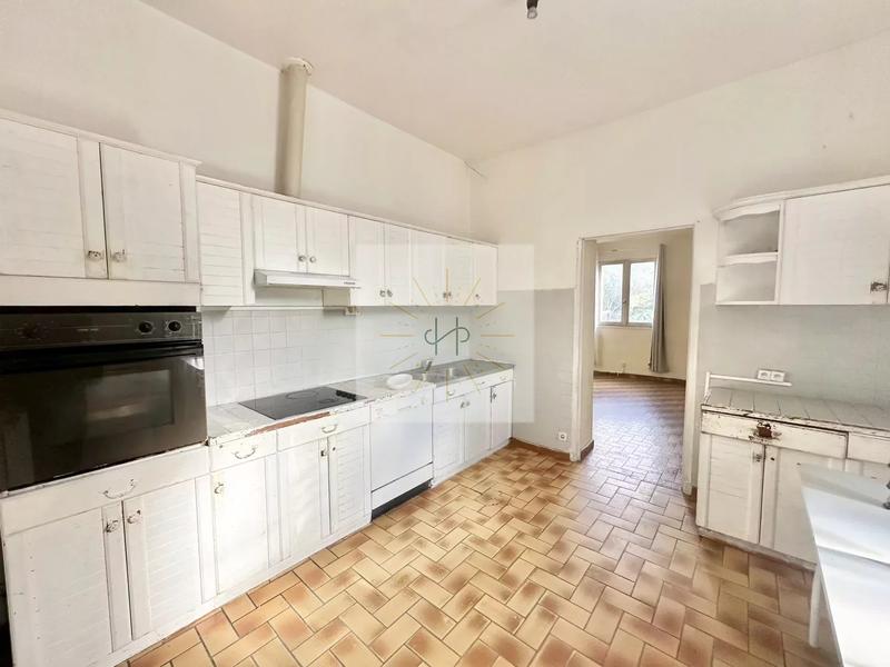 Maison - 97 m² - 5 pièces