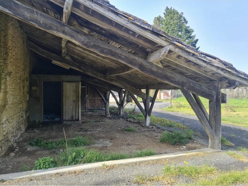 Maison ancienne - 132 m² - 9 pièces