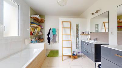 Maison - 157 m² - 6 pièces