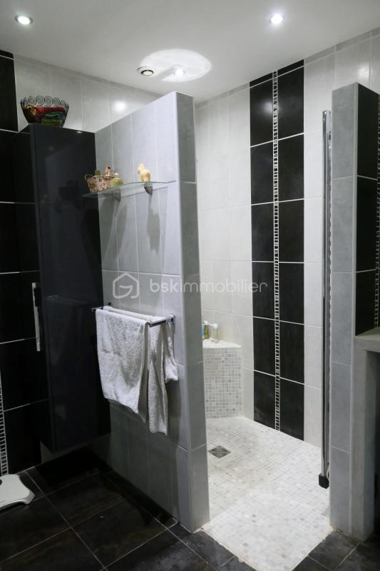 Maison traditionnelle - 107 m² - 5 pièces