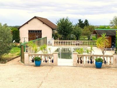 Maison - 146 m² - 7 pièces